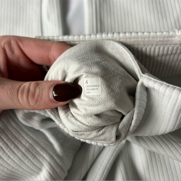 Lululemon Ribbed Softstreme Zip-Leg High-Rise Cropped Pants 25" in Bone - Picture 10 of 11